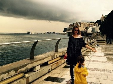 Slide image for gallery: 4585 | Тем временем телеведущая Виктория Боня отметила свой 35-й день рождения в Монако, куда наконец-то вернулась после долгого путешествия. Теперь Виктория наслаждается компанией своей дочки Анджелины