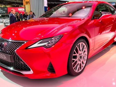 slide image for gallery: 23783 | Lexus RC