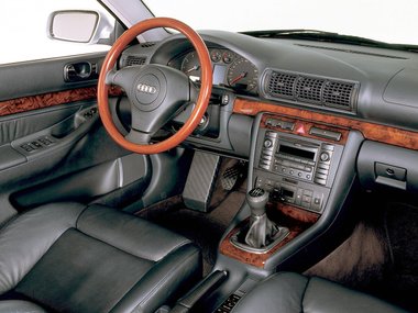 slide image for gallery: 28235 | Audi A4 1999–2000