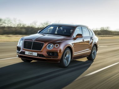 slide image for gallery: 24127 | Bentley Bentayga Speed