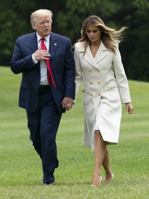 Slide image for gallery: 13084 | Дональд и Мелания Трамп. Источник: legion-media.ru