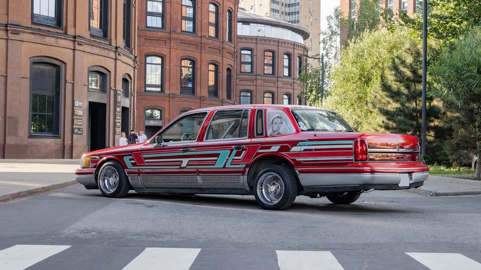 Lincoln Town Car