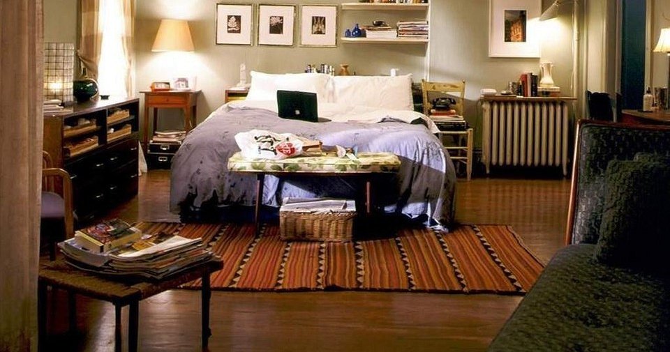 Спальня Кэрри Брэдшоу и еще 4 впечатляющие комнаты для сна из популярных фильмов