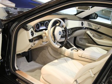 slide image for gallery: 17957 | Trasco Bremen - Mercedes-Benz S600 L