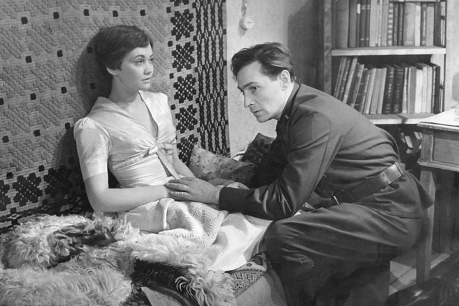 Вячеслав Тихонов и Лариса Лужина в фильме «На семи ветрах»
