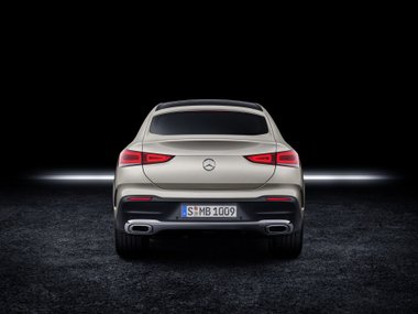slide image for gallery: 24919 | Mercedes GLE Coupe
