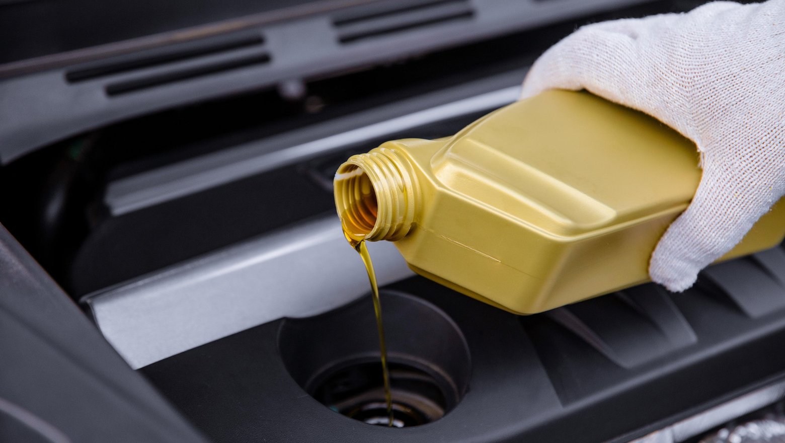 top up engine oil level