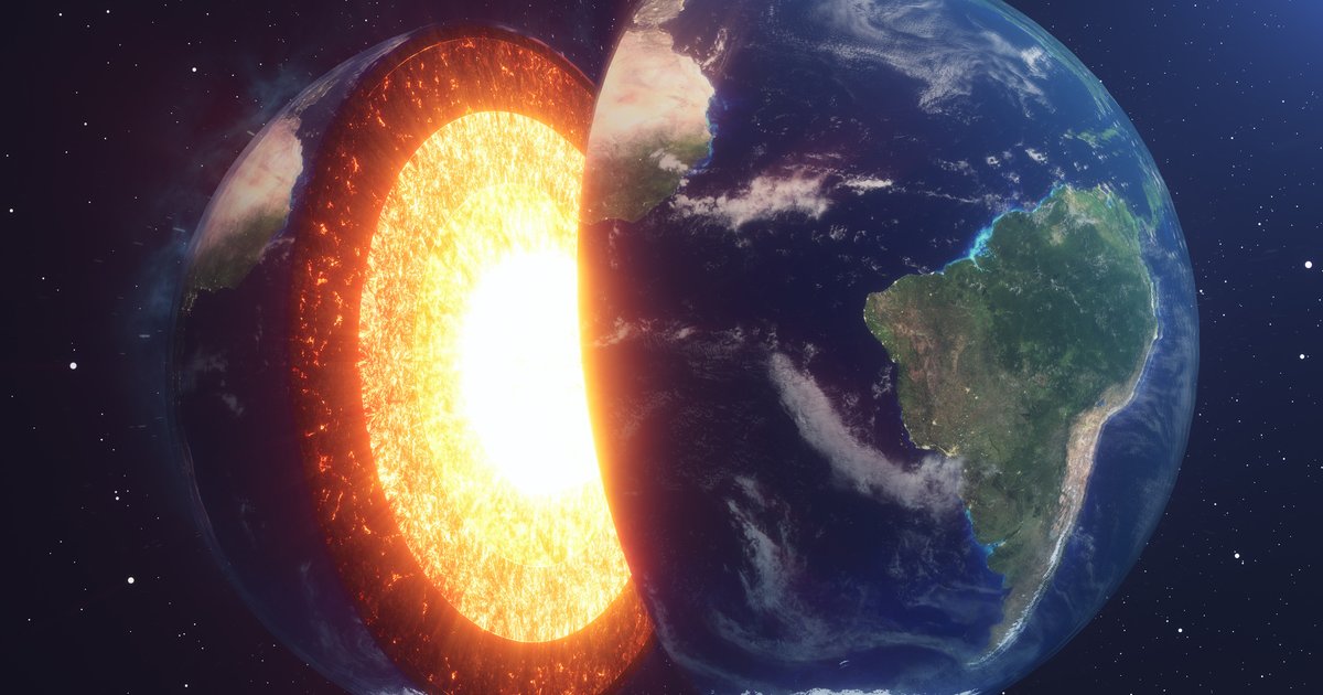 Раскрыты новые факты о гигантских «пятнах» внутри Земли