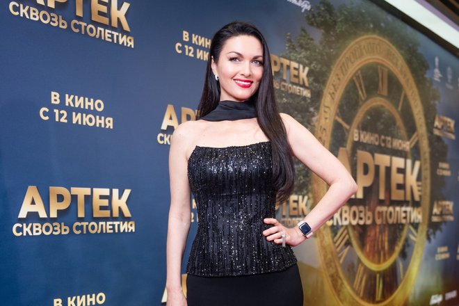 Юлия Такшина на премьере фильма «Артек. Сквозь столетия», фото: пресс-служба Юлия Такшина на премьере фильма «Артек. Сквозь столетия», фото: пресс-служба