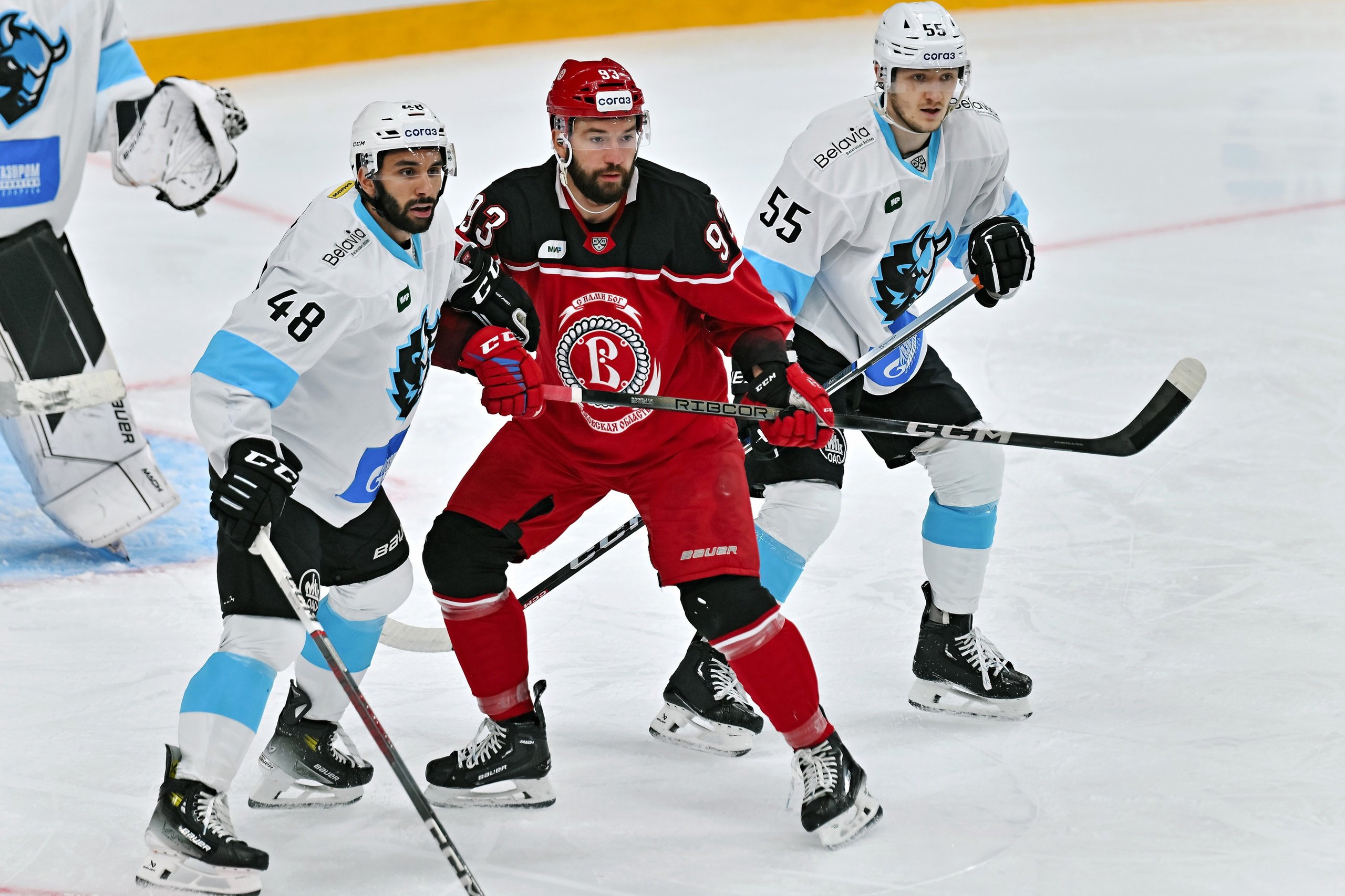 Хоккеисты минского «Динамо» потерпели гостевое поражение от «Витязя»