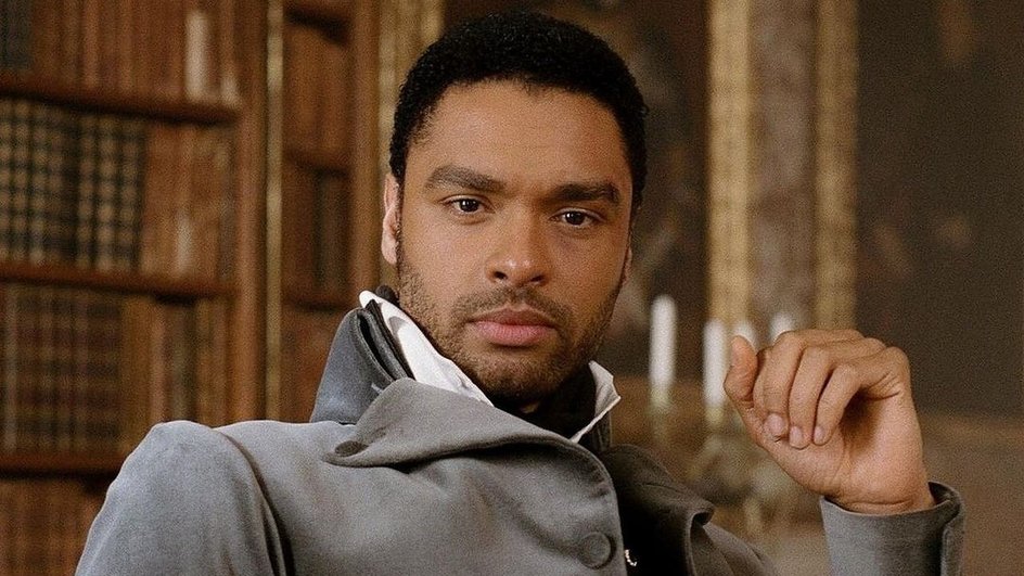 Реге-Жан Пейдж в сериале «Бриджертоны» Реге-Жан Пейдж в сериале «Бриджертоны»