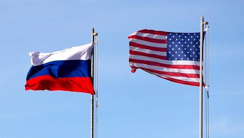 Bloomberg узнал позицию Трампа по «сокрушительным санкциям» против России