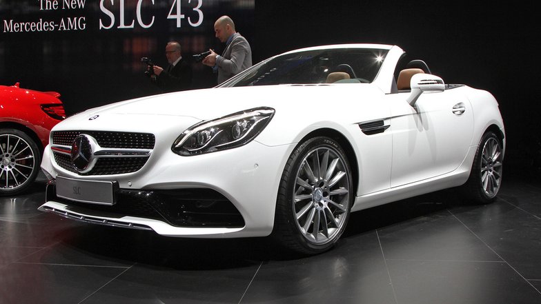 slide image for gallery: 19746 | Mercedes-Benz SLC