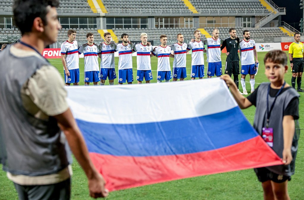Объявлен расширенный состав сборной России на товарищеские матчи