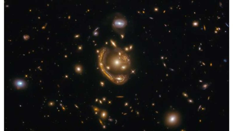 Изображение: ESA / Hubble & NASA, A. Newman, M. Akhshik, K. Whitaker