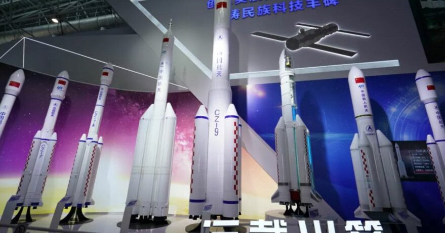 Китай показал ракеты для&nbsp;высадки на&nbsp;Луну