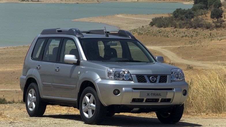slide image for gallery: 27384 | Nissan X-Trail I
