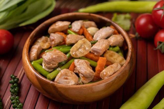 Соевое мясо с овощами Соевое мясо с овощами