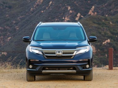 slide image for gallery: 25304 | Honda Pilot