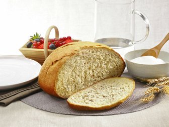 Slide image for gallery: 2080 | Хлебопечка La Fournee RZ710 от Moulinex подойдет для любой семьи, ведь ей по силам приготовить хлеб разных размеров (500, 750 и 900 граммов). Для особо требовательных гурманов в хлебопечке предусмотрено три степени запекания