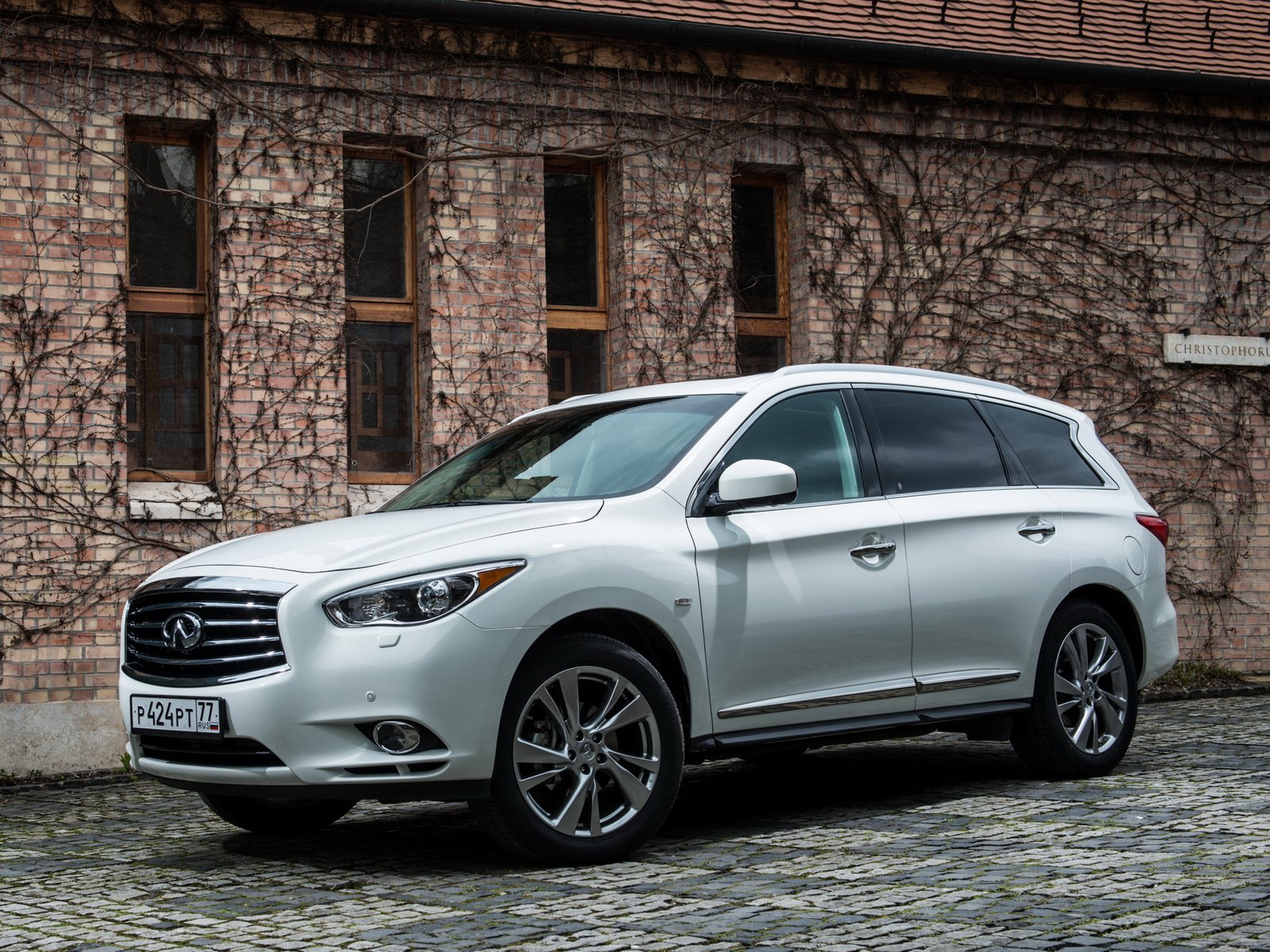 Недостатки Infiniti QX60: все минусы и плюсы по отзывам владельцев