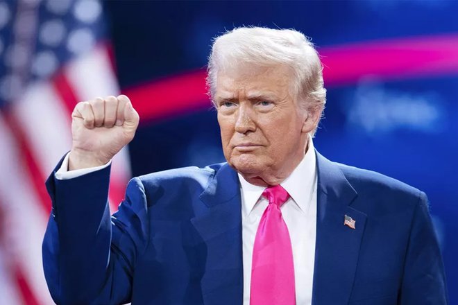 Президент США Дональд Трамп Президент США Дональд Трамп