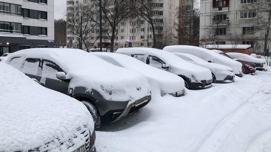 Последствия снегопада в Москве