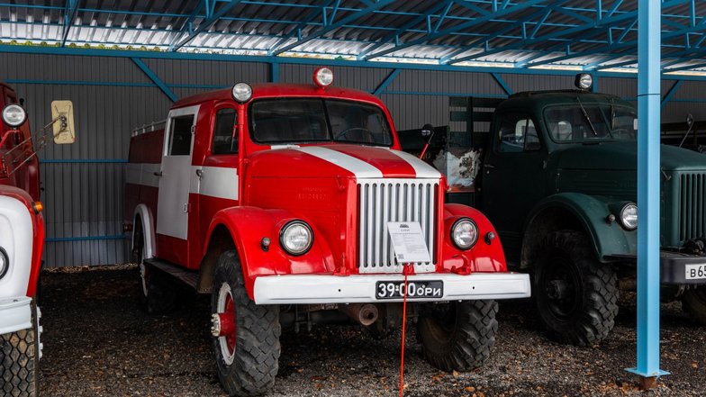 Новый музей в Подмосковье удивляет своей коллекцией советских автобусов, автомобилей и мотоциклов