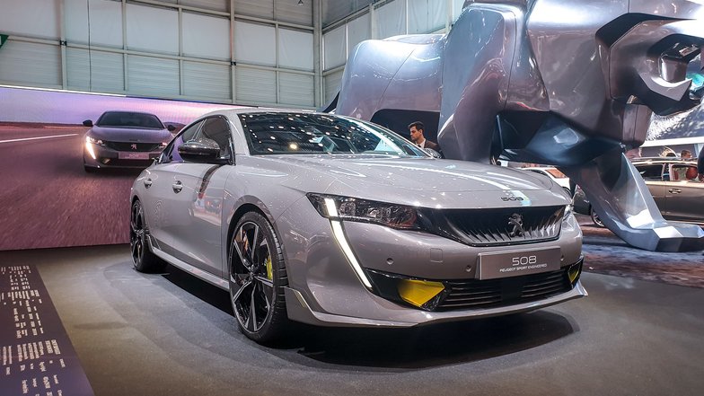 slide image for gallery: 24213 | Peugeot 508