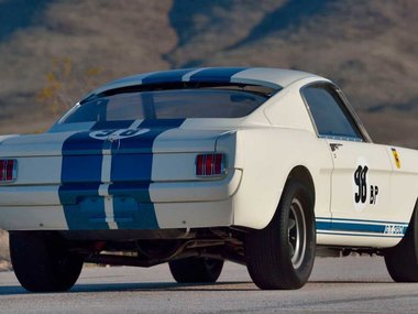 slide image for gallery: 26287 | Shelby GT350R