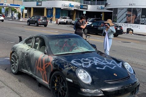      Porsche     