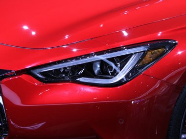 slide image for gallery: 19772 | Infiniti Q60