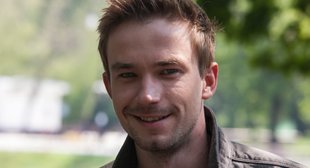 Александр Петров