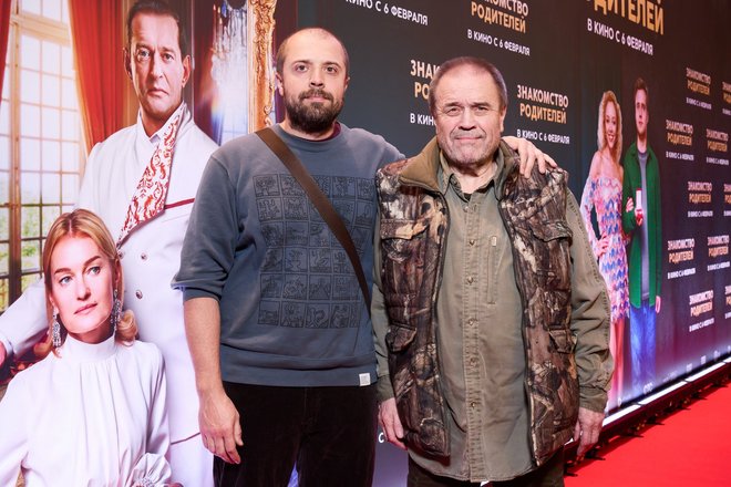 Александр Ильин и Александр Ильин-мл. на премьере фильма «Знакомство родителей», фото: пресс-служба Александр Ильин и Александр Ильин-мл. на премьере фильма «Знакомство родителей», фото: пресс-служба