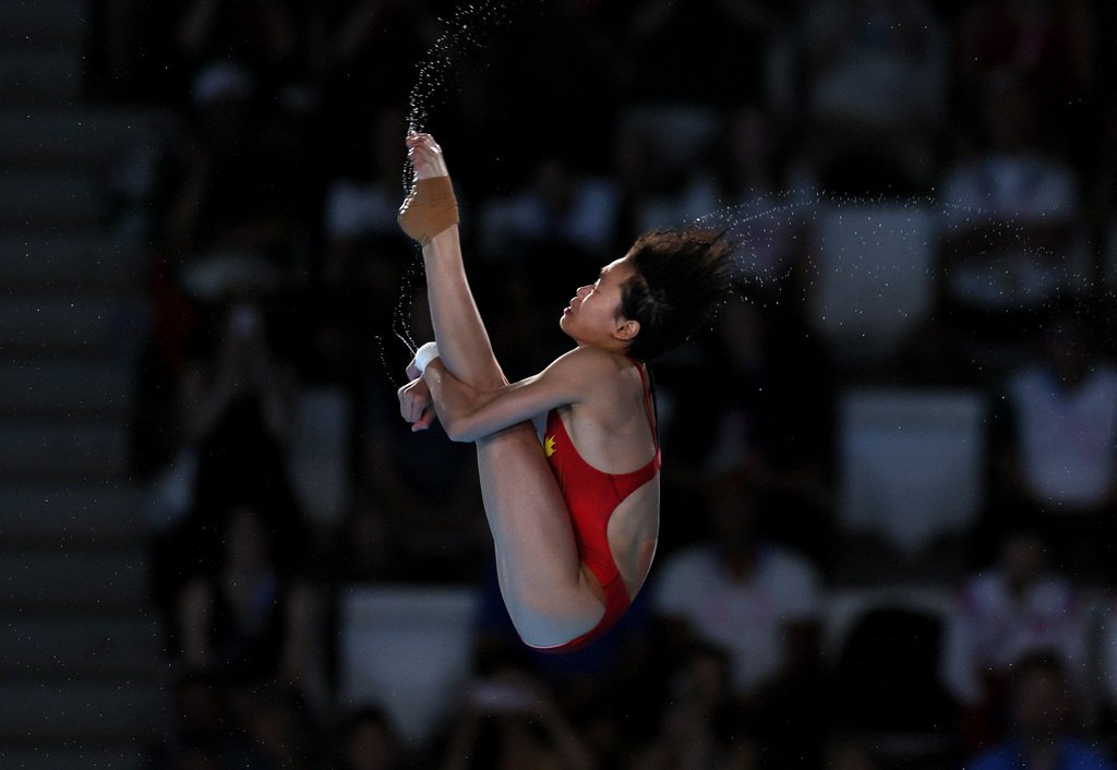 17-летняя китаянка Цюань Хунчань стала трехкратной чемпионкой ОИ