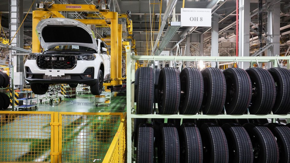 Церемония запуска производства китайских автомобилей SWM на заводе "Автотор" в Калининграде