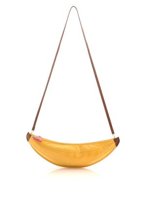 Slide image for gallery: 2453 | Сумка-банан от Charlotte Olympia