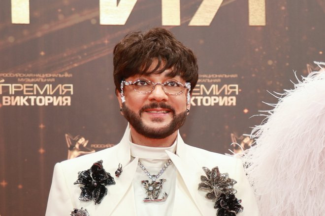 Филипп Киркоров с ожерельем Louis Vuitton Филипп Киркоров с ожерельем Louis Vuitton