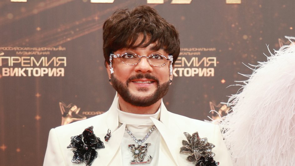 Филипп Киркоров с ожерельем Louis Vuitton Филипп Киркоров с ожерельем Louis Vuitton