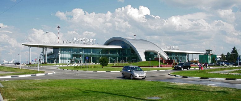 Фото: аэропорт Белгород, Wikipedia
