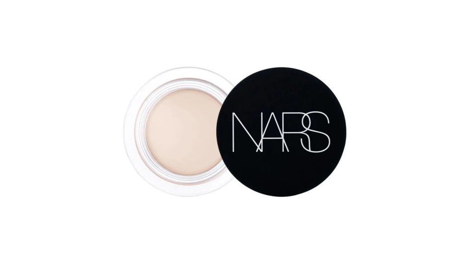 Консилер фирмы NARS серия Soft Matte Complete Консилер фирмы NARS серия Soft Matte Complete