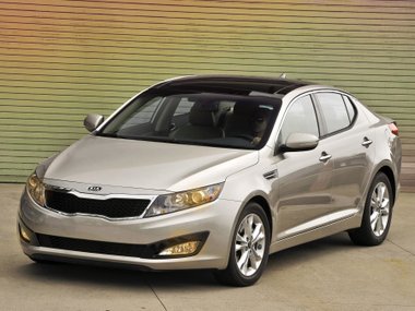 slide image for gallery: 24063 | Kia Sorento