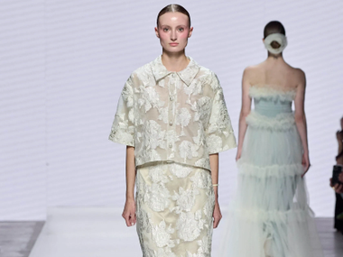 Buro unique (источник фото: moscowfashion.ru) Buro unique (источник фото: moscowfashion.ru)