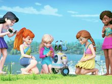 Кадр из Lego Friends: Девчонки на задании