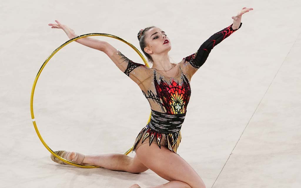 Дина Аверина вышла в финал чемпионата Европы по художественной гимнастике