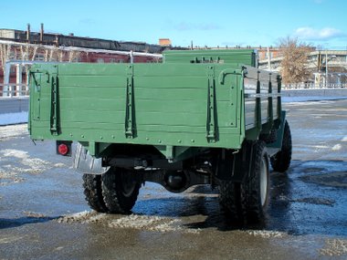 slide image for gallery: 23311 | УралЗИС-355В