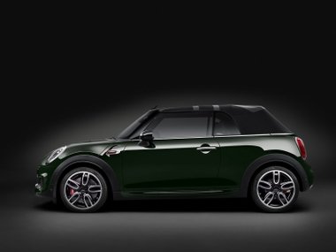 slide image for gallery: 19863 | Mini Cooper JCW Convertible