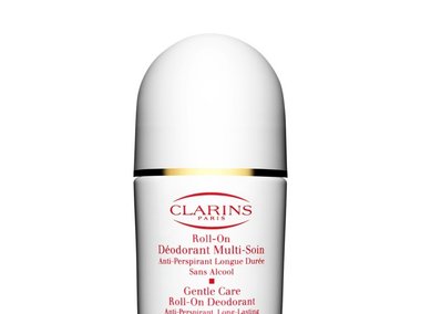 Slide image for gallery: 3076 | Комментарий lady.mail.ru: Шариковый дезодорант Gentle Care Roll-On Deodorant, Clarins, 1030 руб./$31