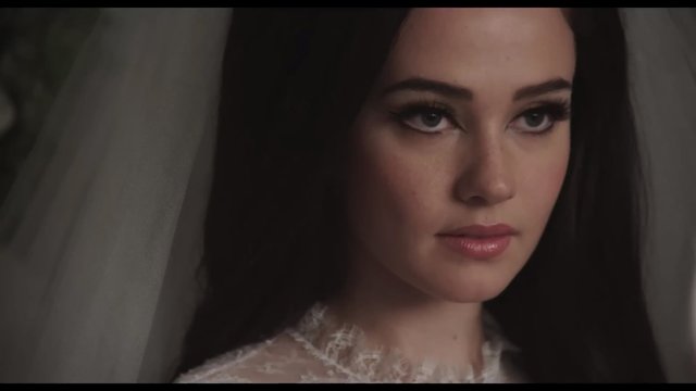 Кэйли Спэни в фильме «Присцилла»