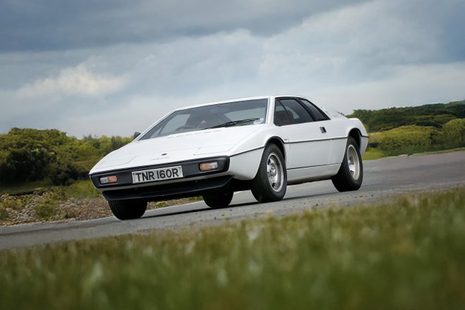 Lotus Esprit